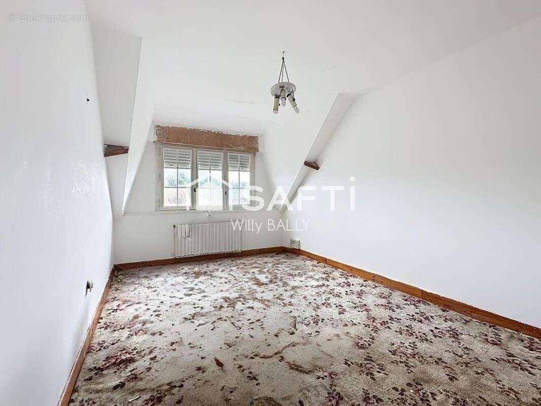 Photo 8 - Maison à BEAURAINVILLE