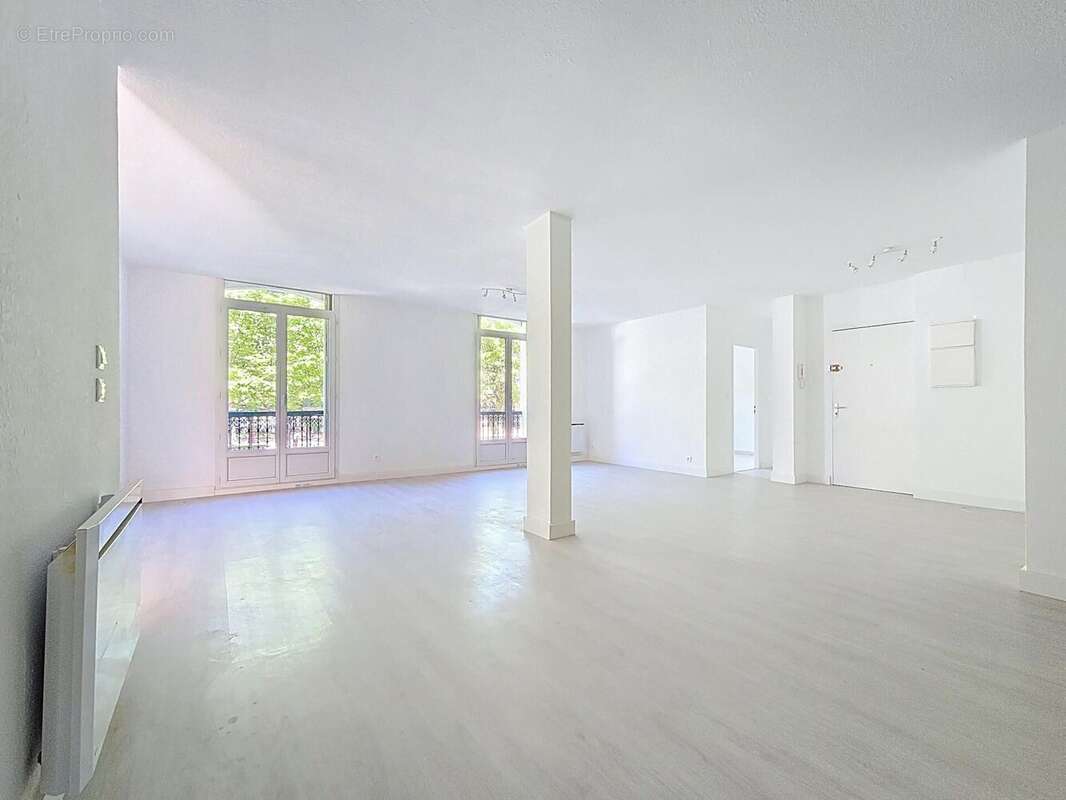 Photo 2 - Appartement à LAMALOU-LES-BAINS