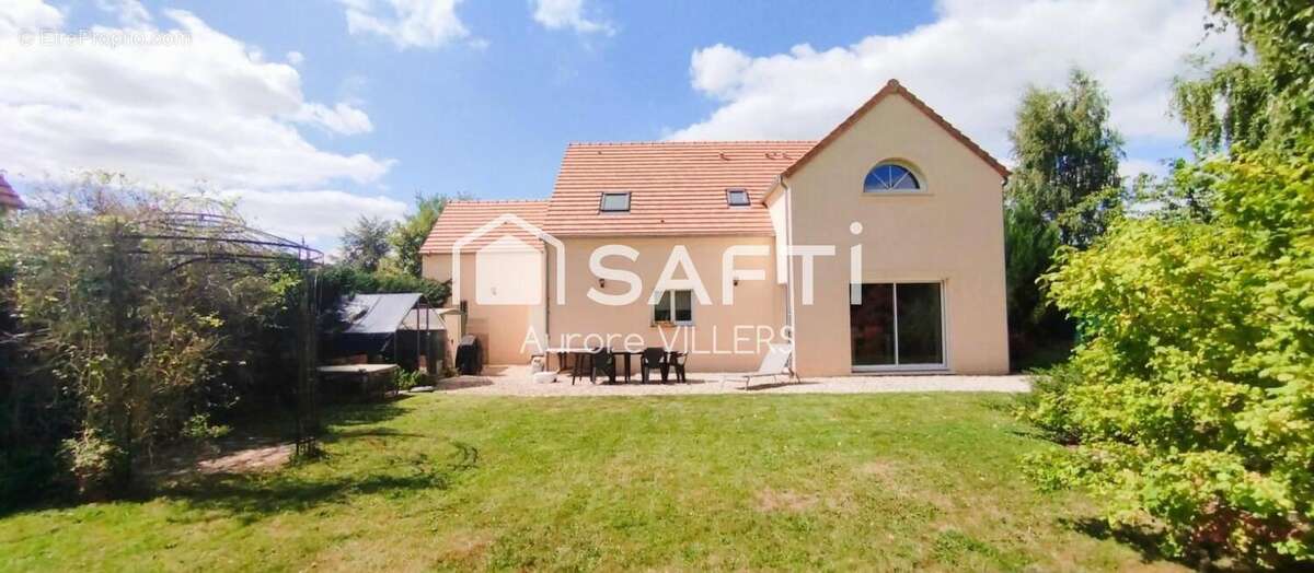 Photo 3 - Maison à LE PERRAY-EN-YVELINES