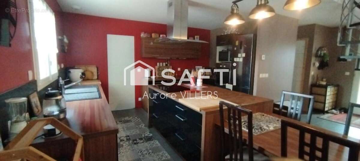 Photo 9 - Maison à LE PERRAY-EN-YVELINES