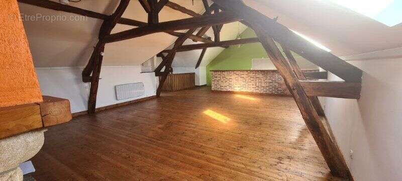 Photo 2 - Appartement à SAINT-PIERRE-LE-MOUTIER