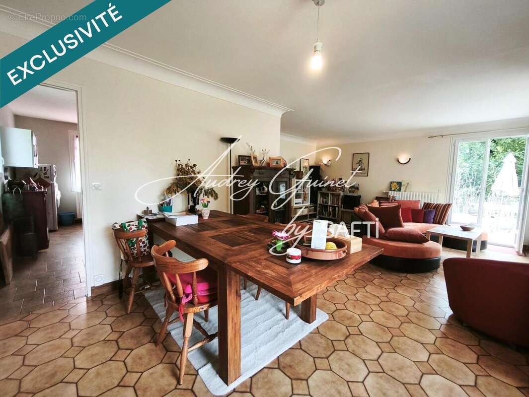 Photo 3 - Maison à BIGNOUX