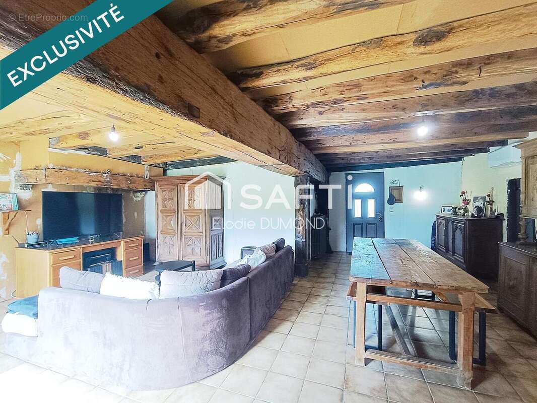 Photo 9 - Maison à SAINT-ETIENNE-DU-BOIS