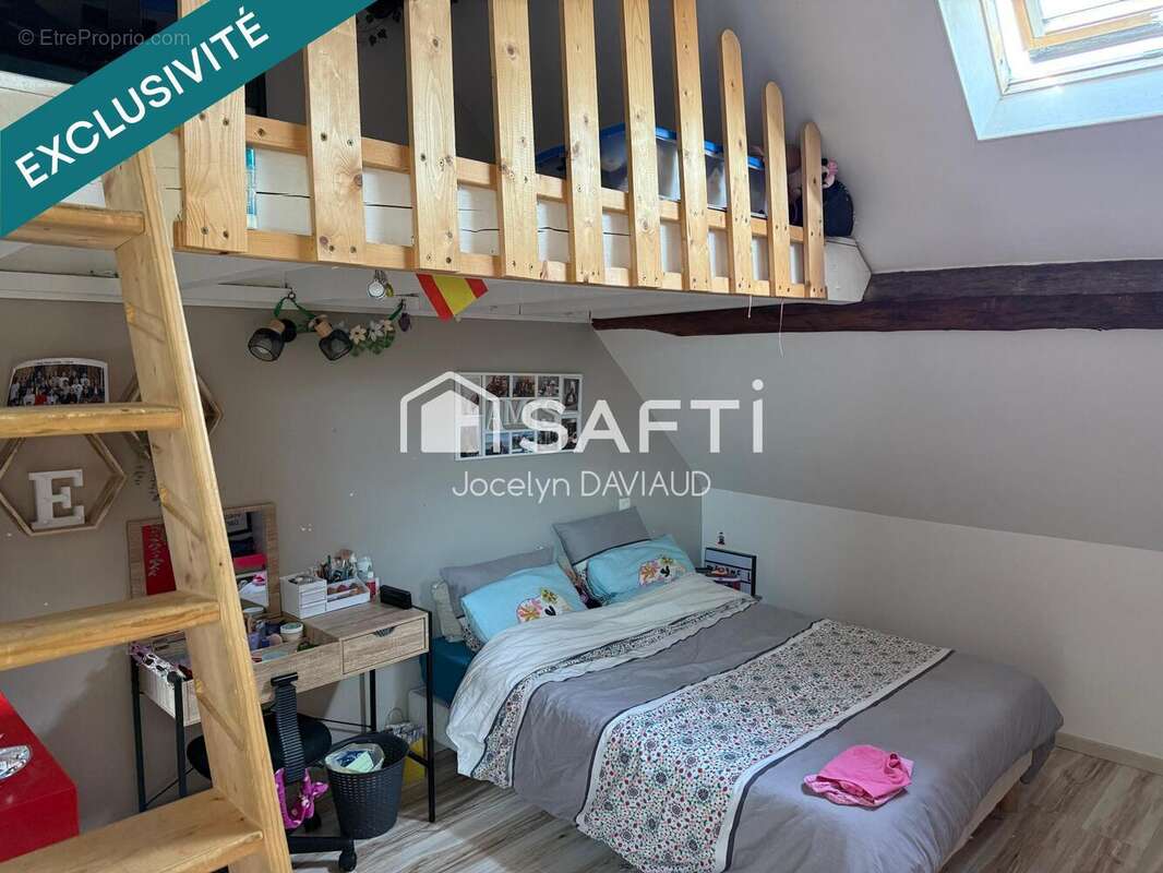 Photo 6 - Maison à BECON-LES-GRANITS