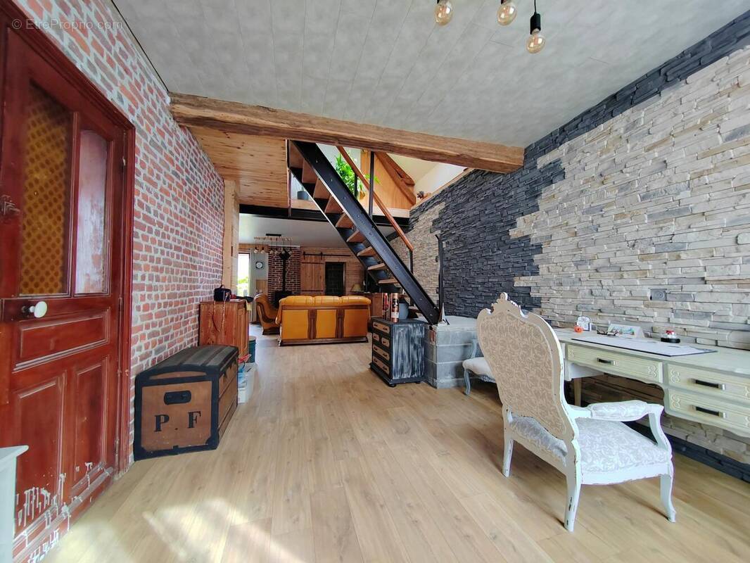 Photo 1 - Maison à HAUSSY