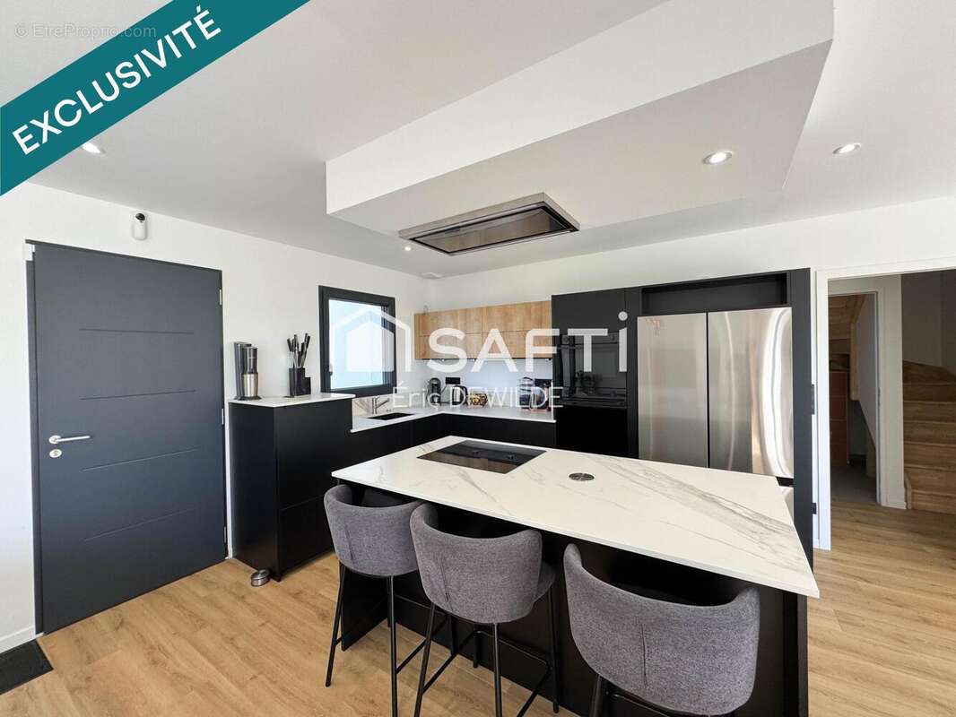 Photo 3 - Maison à LES CHERIS