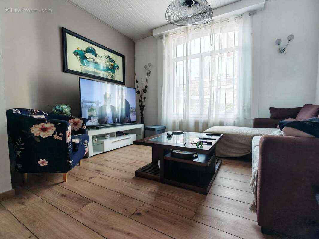 Photo 2 - Maison à VALENCIENNES