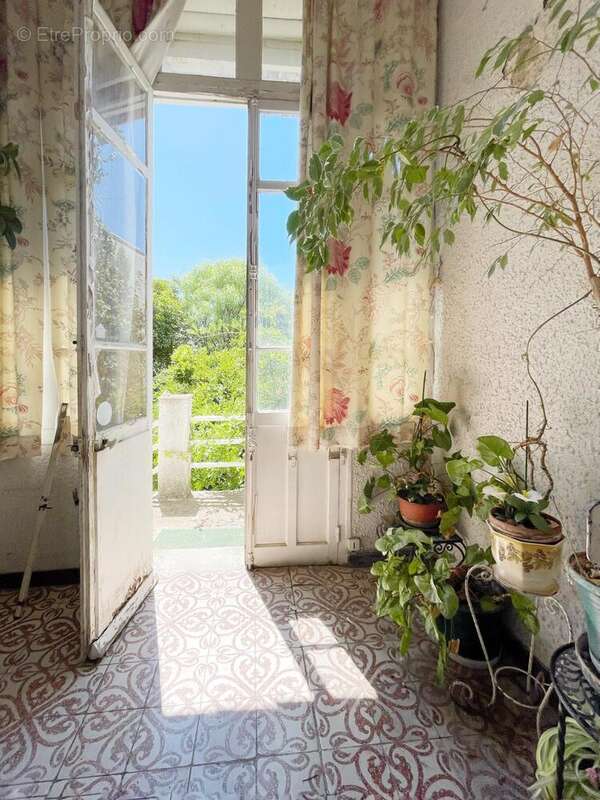 Photo 2 - Appartement à TOULON