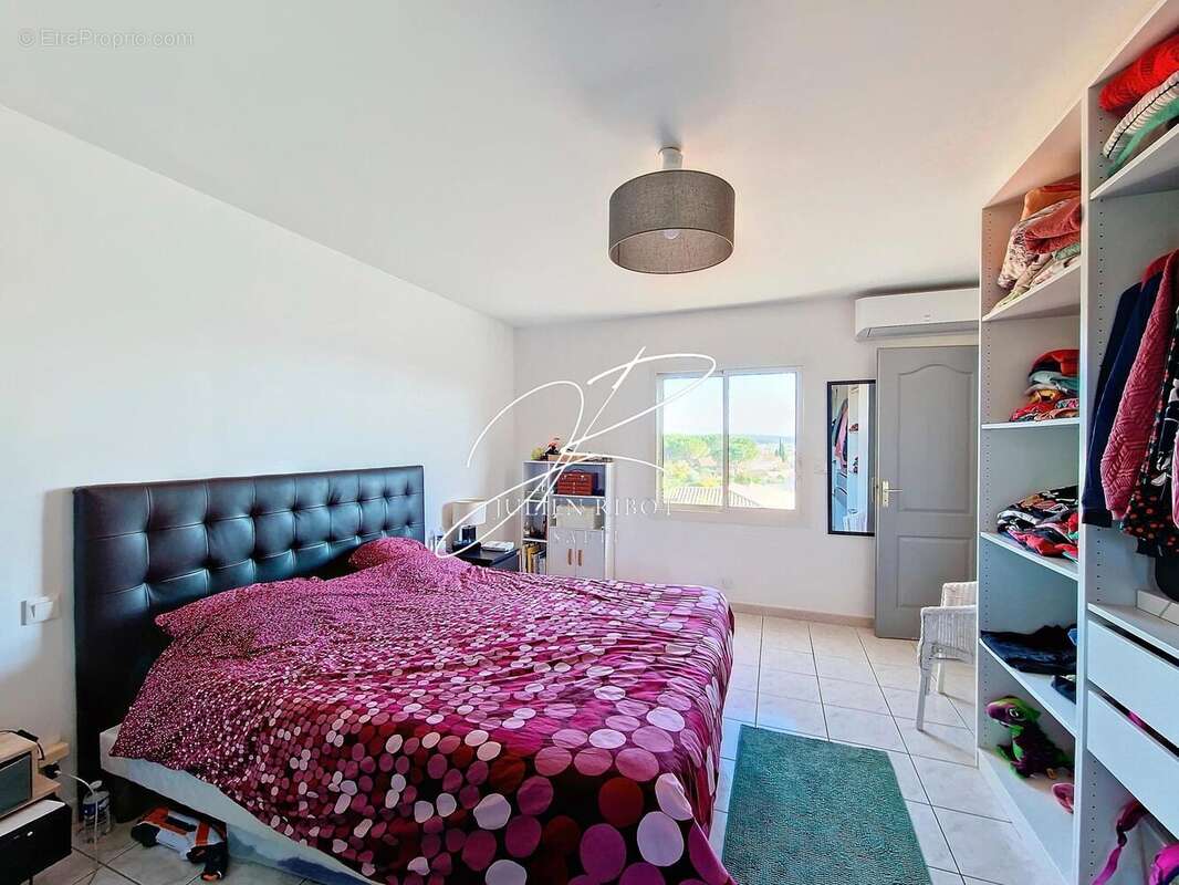 Photo 8 - Maison à LESPIGNAN