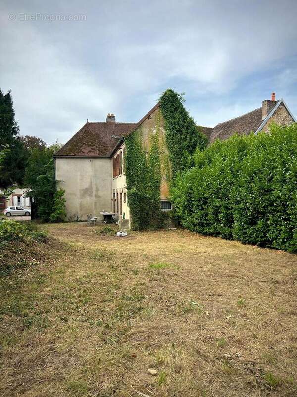 Photo 9 - Maison à RIGNY-LE-FERRON