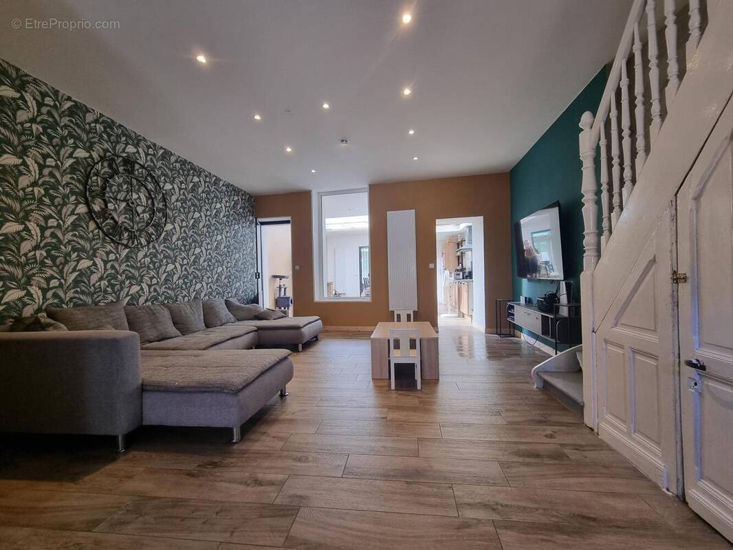 Photo 1 - Maison à SAINT-VENANT