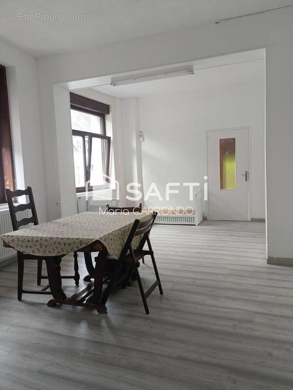 Photo 1 - Maison à CURGIES