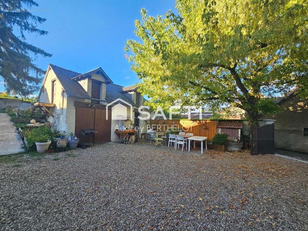 Photo 2 - Maison à SAINT-SATUR