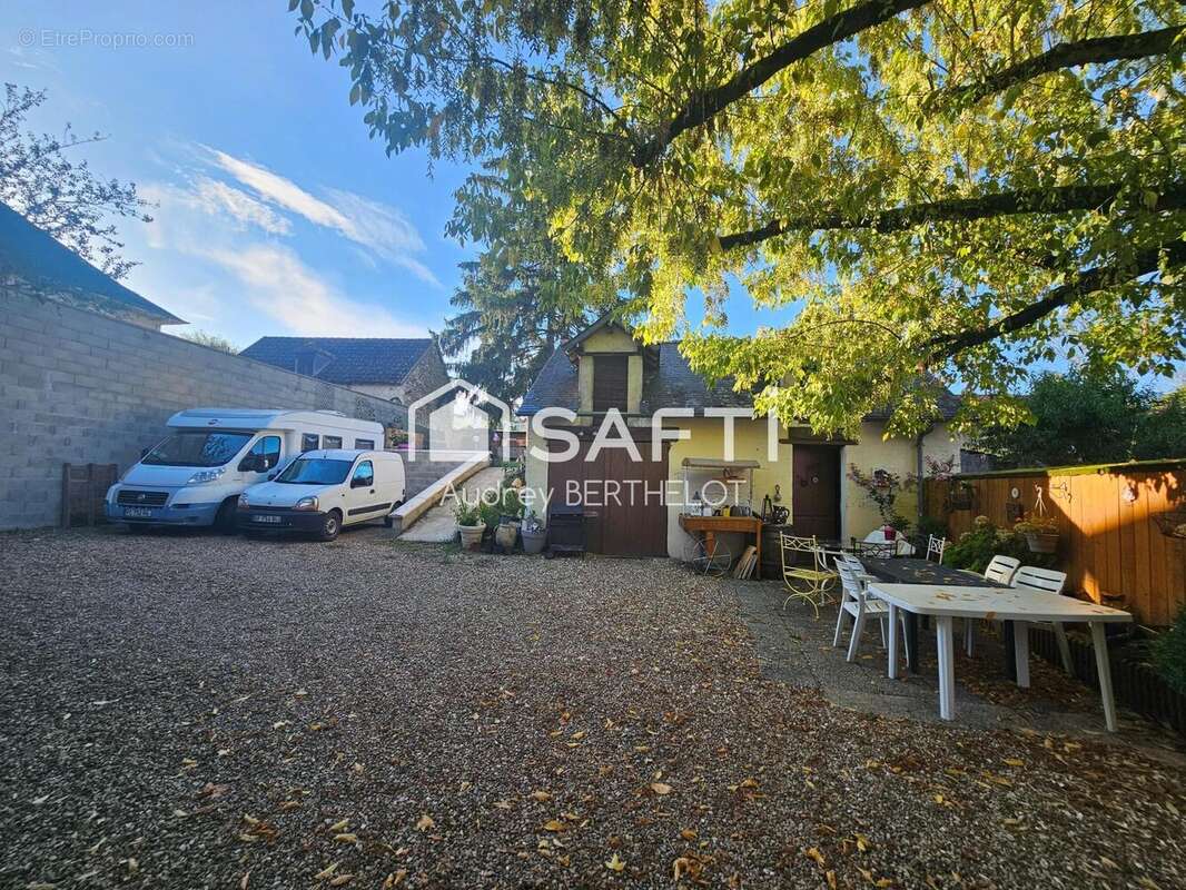 Photo 3 - Maison à SAINT-SATUR