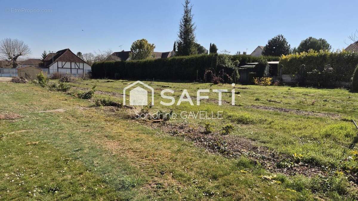 Photo 3 - Terrain à PAYNS