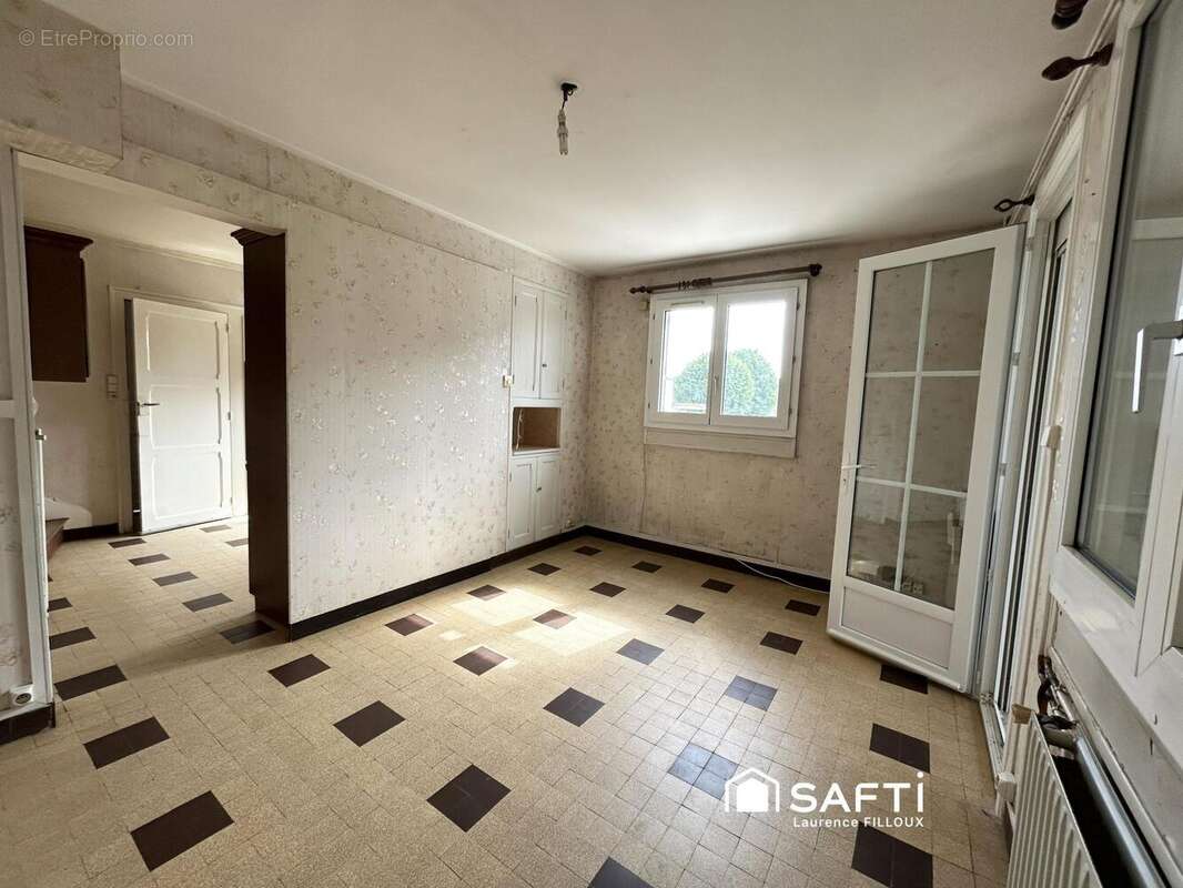 Photo 3 - Maison à BESSE-SUR-BRAYE