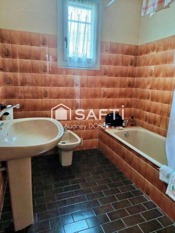 Photo 9 - Maison à LABLACHERE