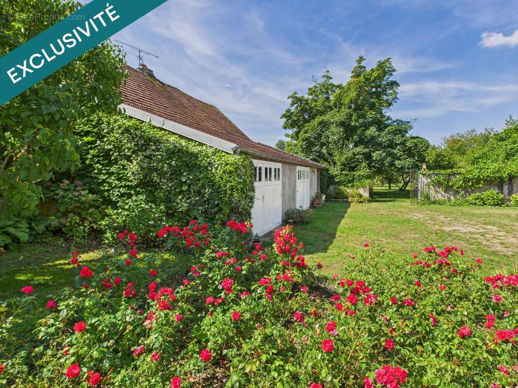 Photo 2 - Maison à BEAUJEU-SAINT-VALLIER-PIERREJUX-ET-QUITTEUR