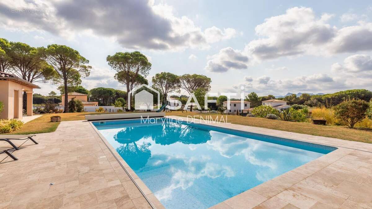 Photo 2 - Maison à LA MOTTE