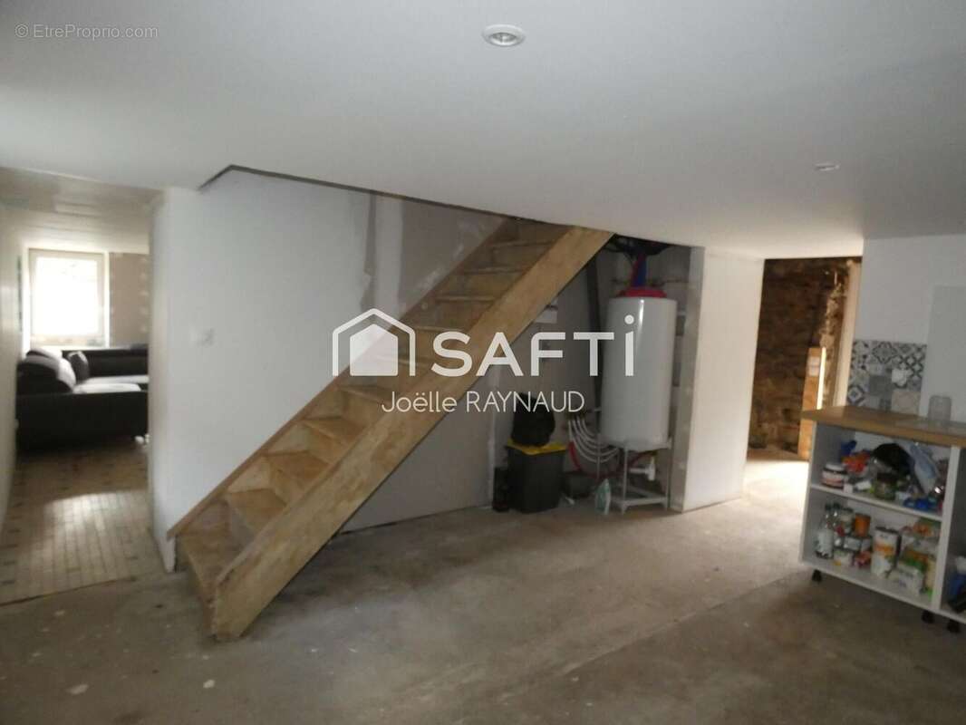 Photo 2 - Maison à MIRANDOL-BOURGNOUNAC