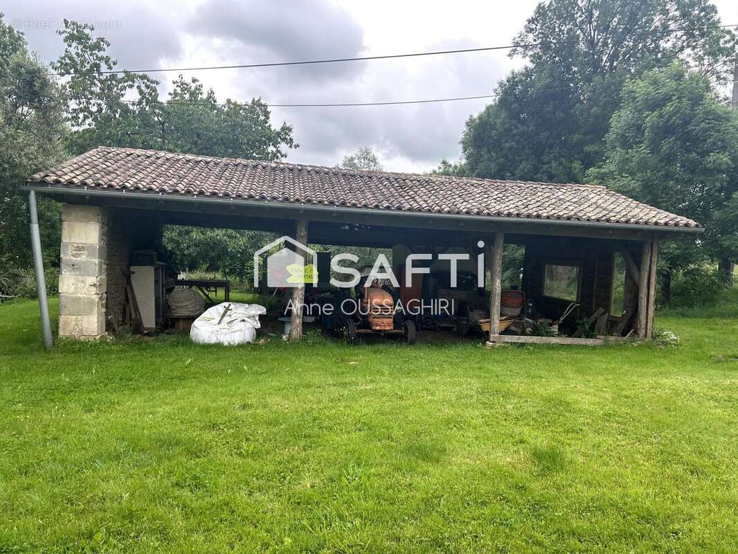 Photo 3 - Terrain à EXIREUIL