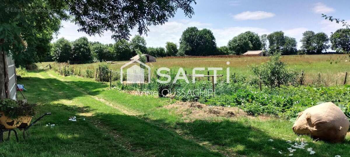 Photo 4 - Terrain à EXIREUIL