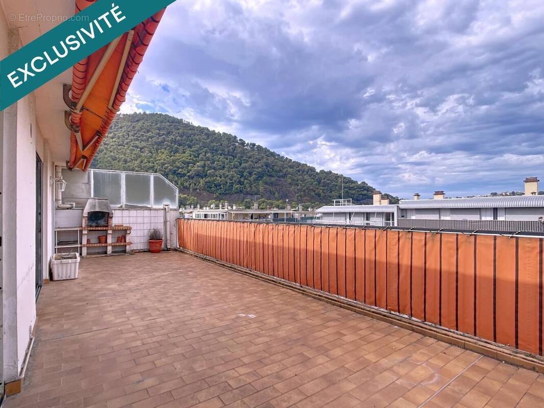 Photo 1 - Appartement à NICE