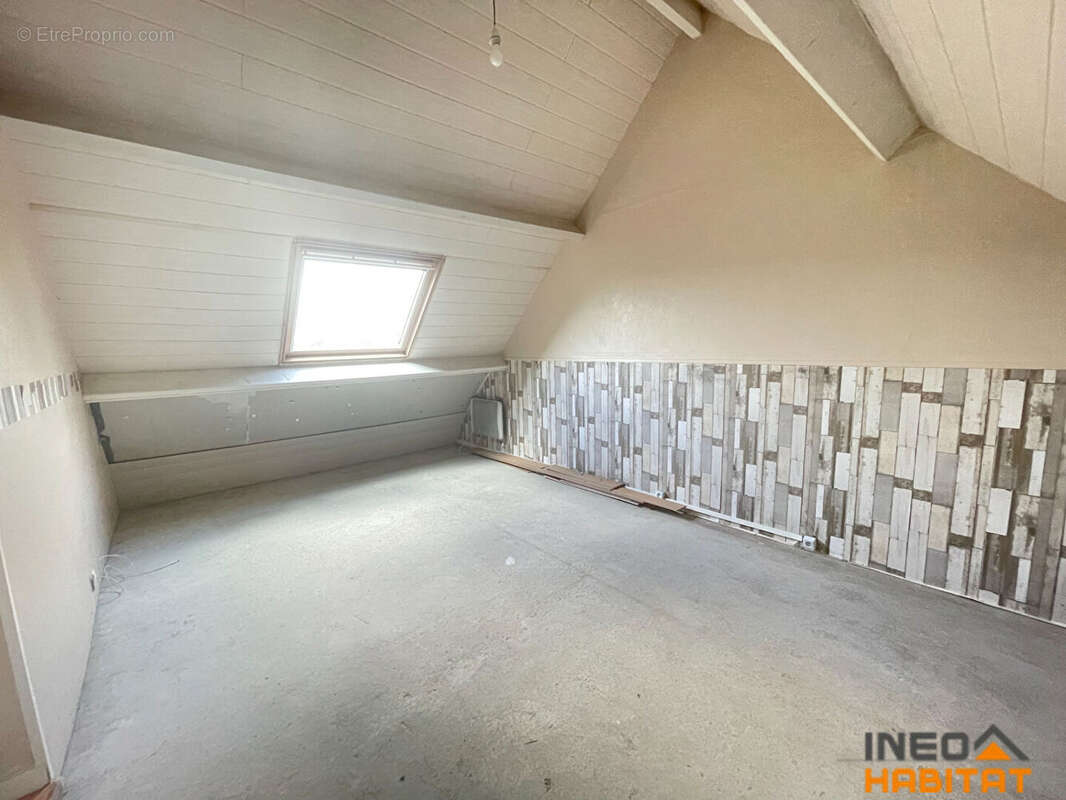 Maison à LA MEZIERE