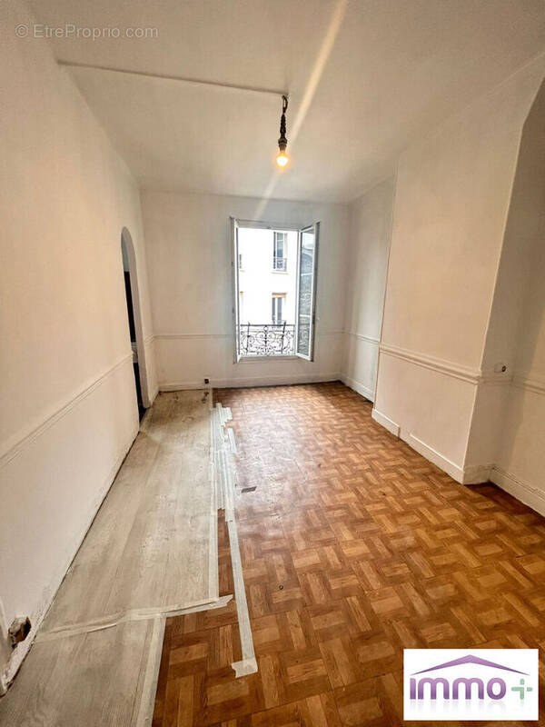 Appartement à AUBERVILLIERS