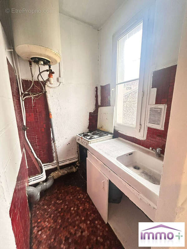 Appartement à AUBERVILLIERS
