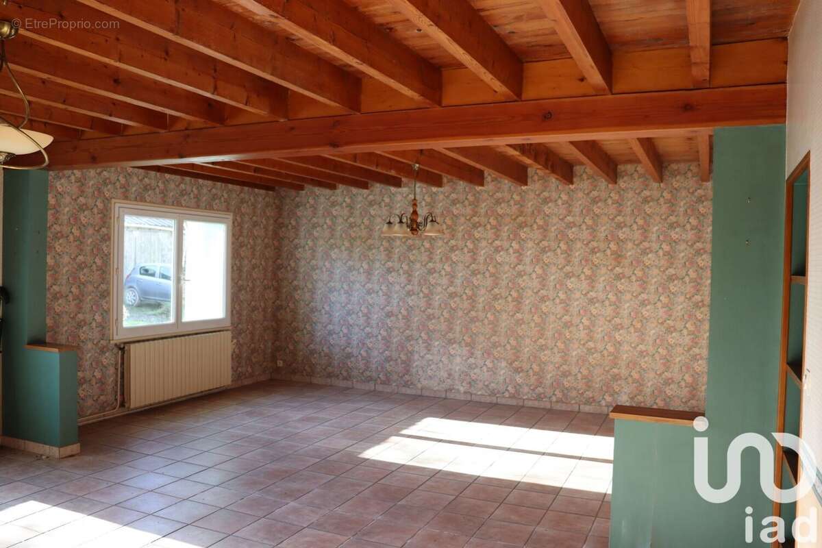 Photo 8 - Maison à CLESSE