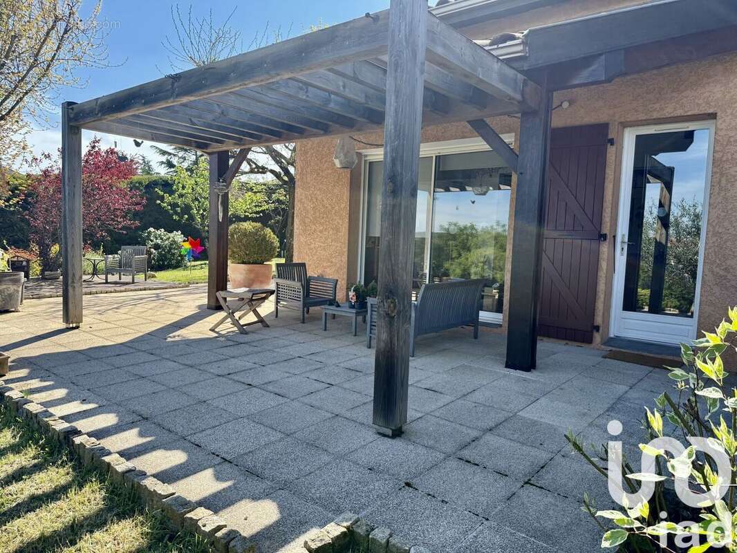 Photo 3 - Maison à CRAPONNE