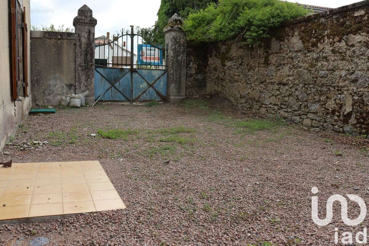 Photo 4 - Maison à LARGEASSE