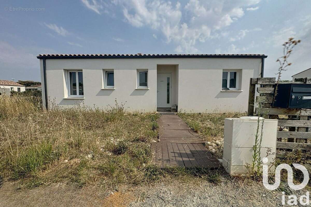 Photo 2 - Maison à SAINT-PIERRE-D&#039;AMILLY