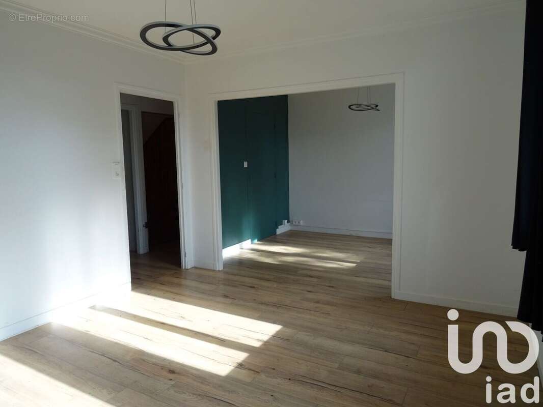 Photo 3 - Maison à ESQUENNOY