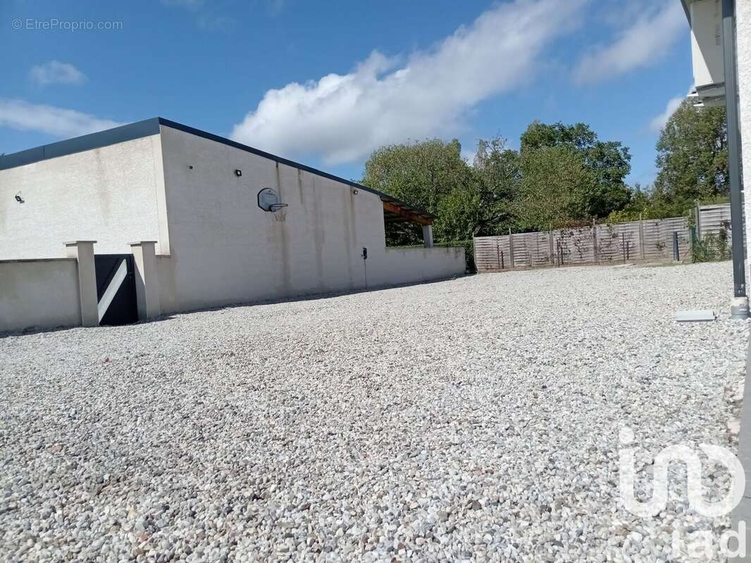 Photo 9 - Maison à CIRY-LE-NOBLE