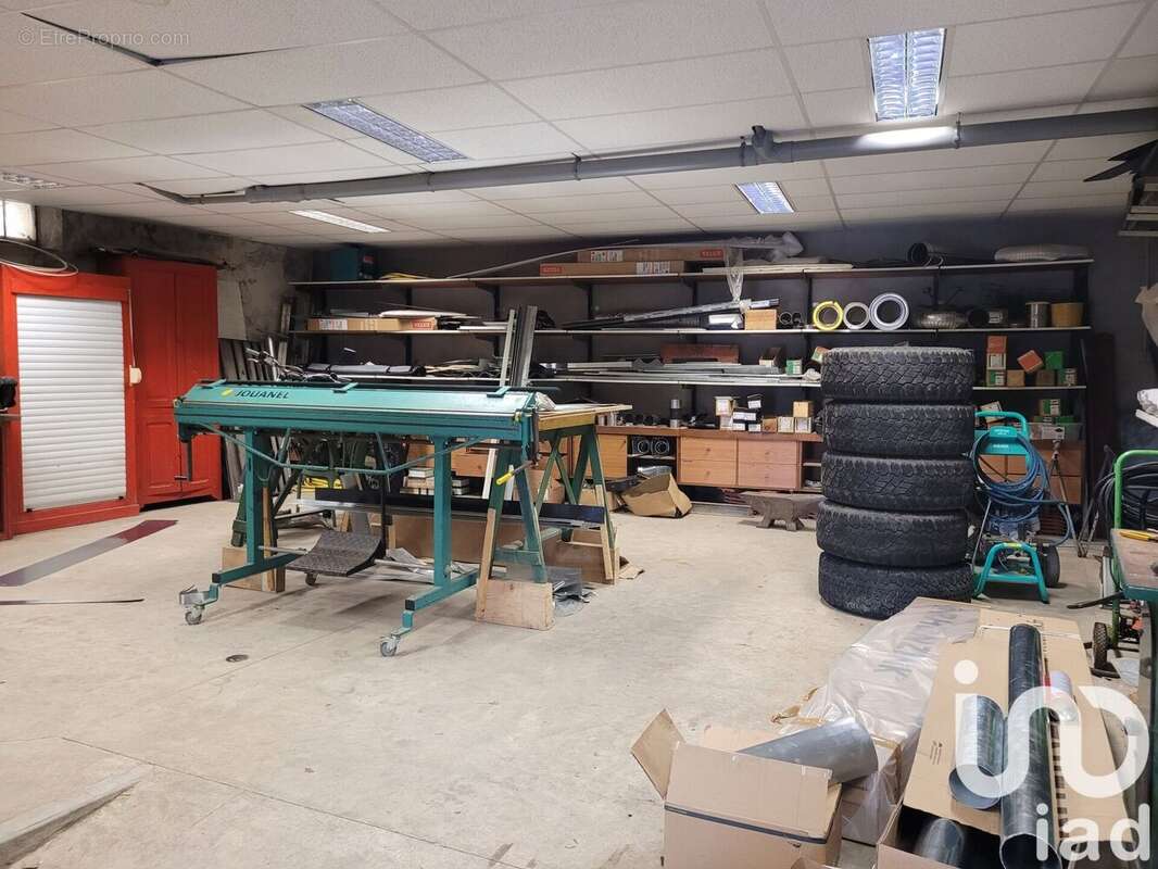 Photo 3 - Appartement à TOULON-SUR-ARROUX