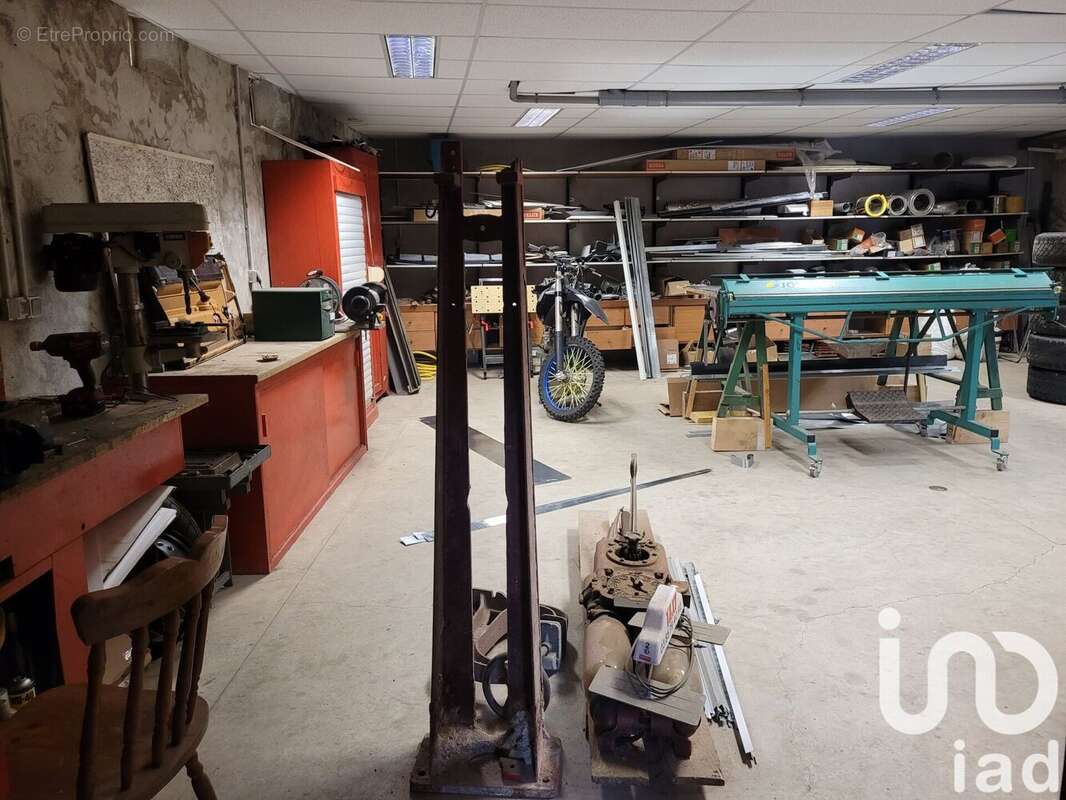 Photo 4 - Appartement à TOULON-SUR-ARROUX