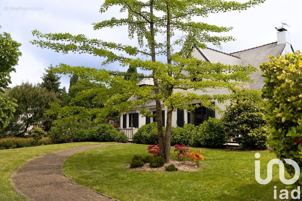 Photo 1 - Maison à SAINT-ETIENNE-DE-MONTLUC