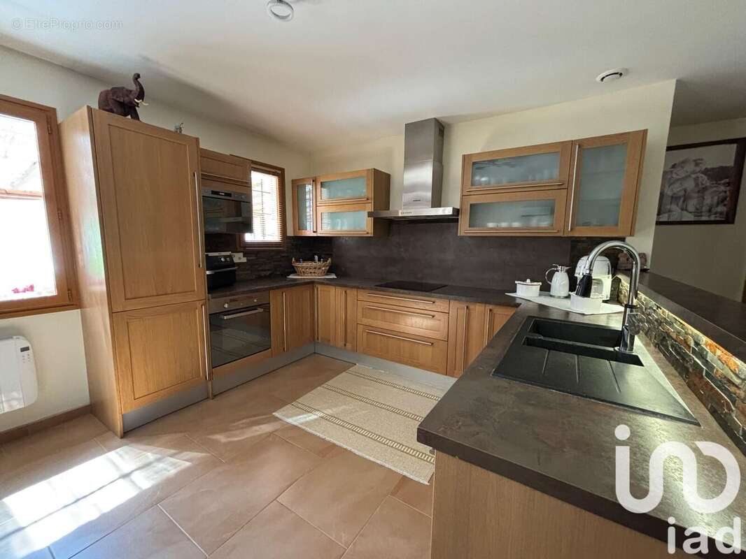 Photo 9 - Maison à THORIGNY-SUR-MARNE