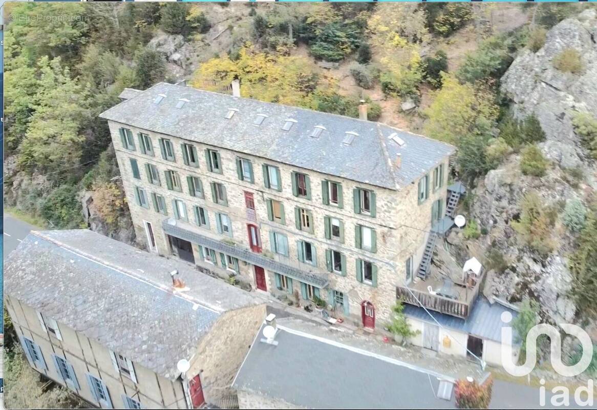 Photo 1 - Maison à ESCOULOUBRE