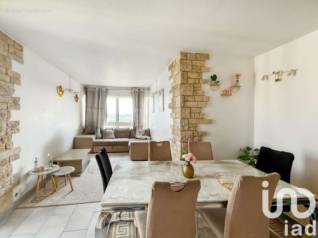 Photo 4 - Appartement à GRIGNY