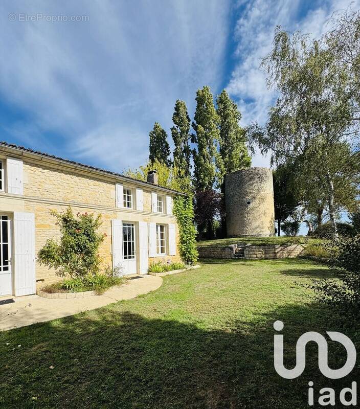 Photo 1 - Maison à GEMOZAC