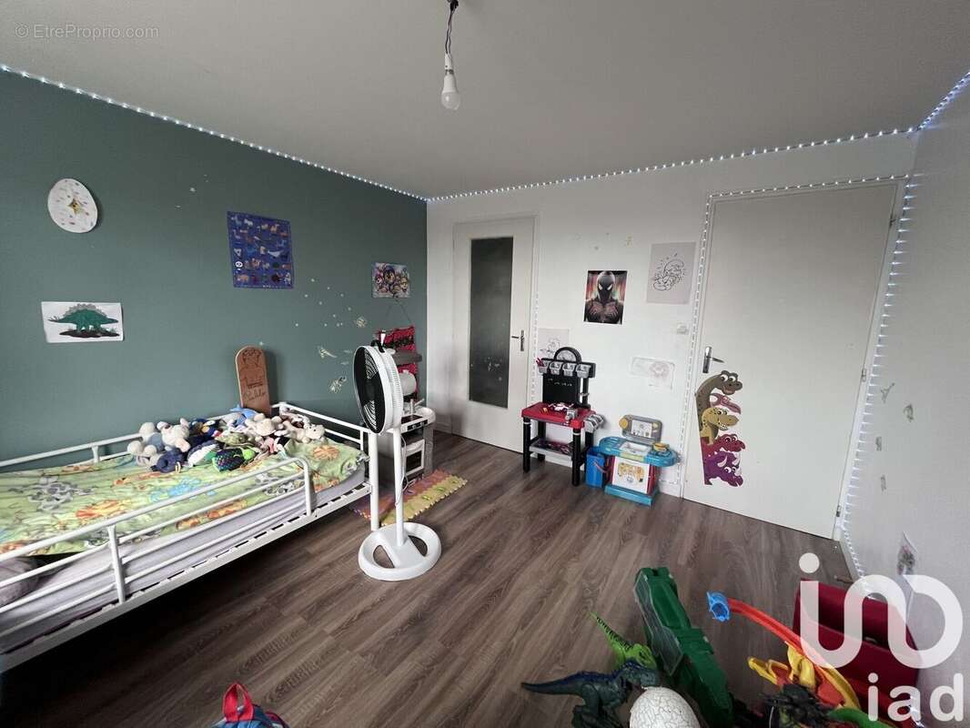 Photo 9 - Maison à SAINT-JUST-EN-CHEVALET