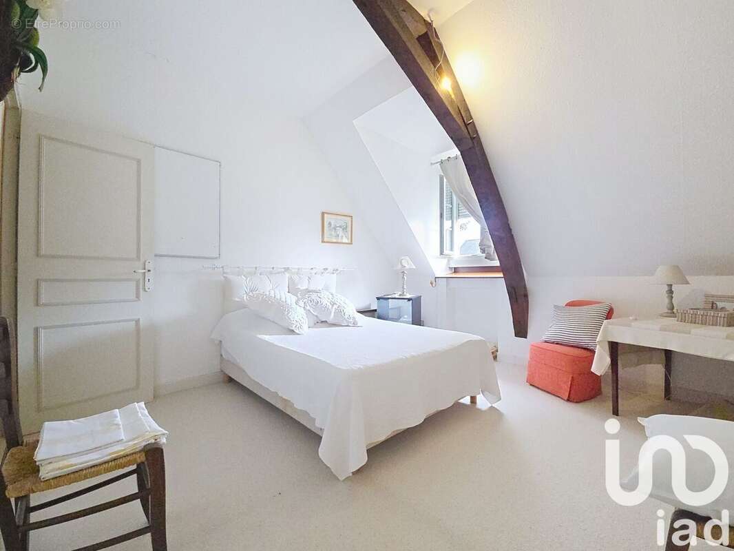 Photo 6 - Maison à JUILLAN