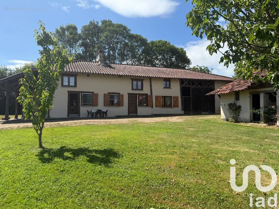 Photo 1 - Maison à LESCHEROUX