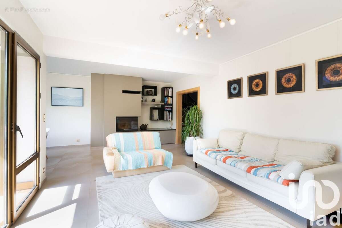 Photo 2 - Maison à ANNECY-LE-VIEUX