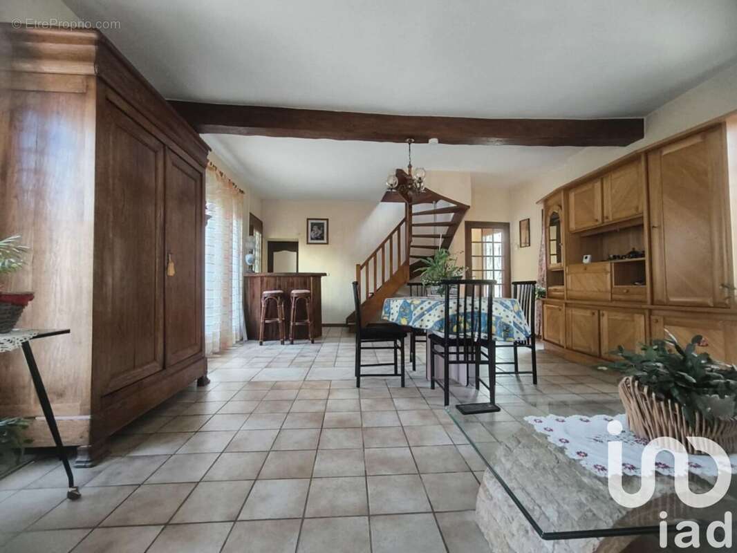 Photo 4 - Maison à ERCUIS