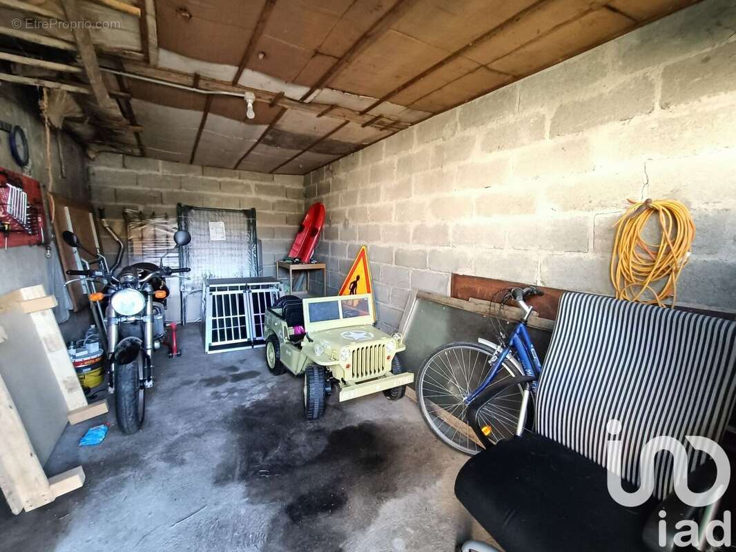 Photo 7 - Maison à SAINT-REMY-EN-ROLLAT