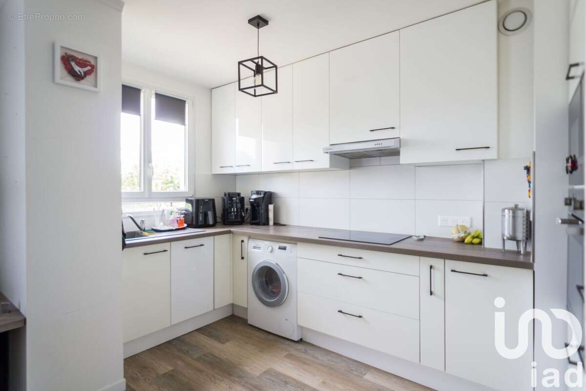 Photo 5 - Appartement à LIVRY-GARGAN